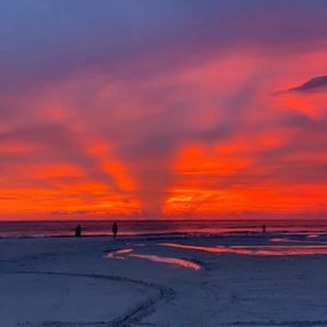 Meet your Posher, Mercedes